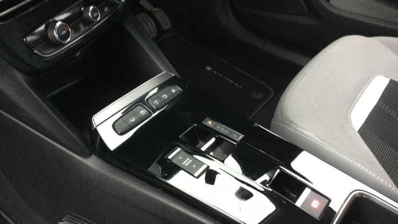 Vauxhall Mokka 100kW Elite Premium 50kWh 5dr Auto Electric Hatchback